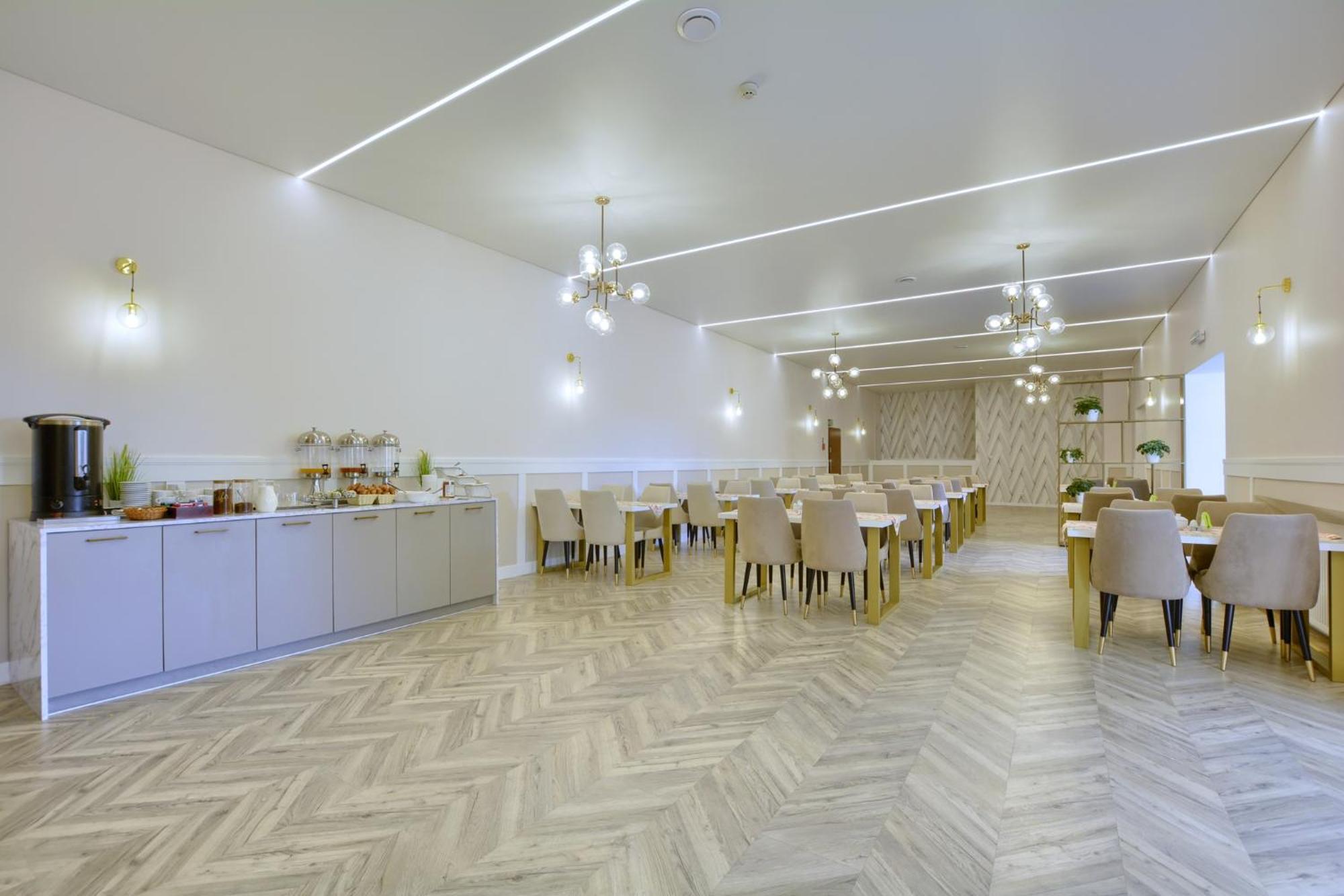 Hotel Krysztal Świeradów-Zdrój Exterior foto