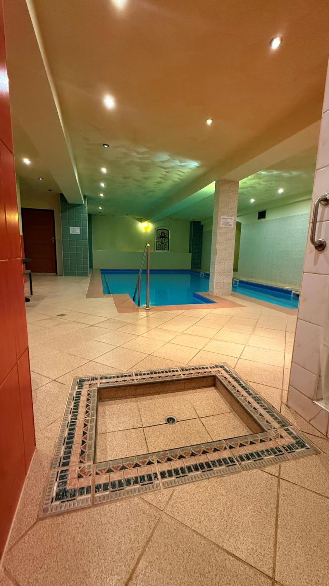 Hotel Krysztal Świeradów-Zdrój Exterior foto